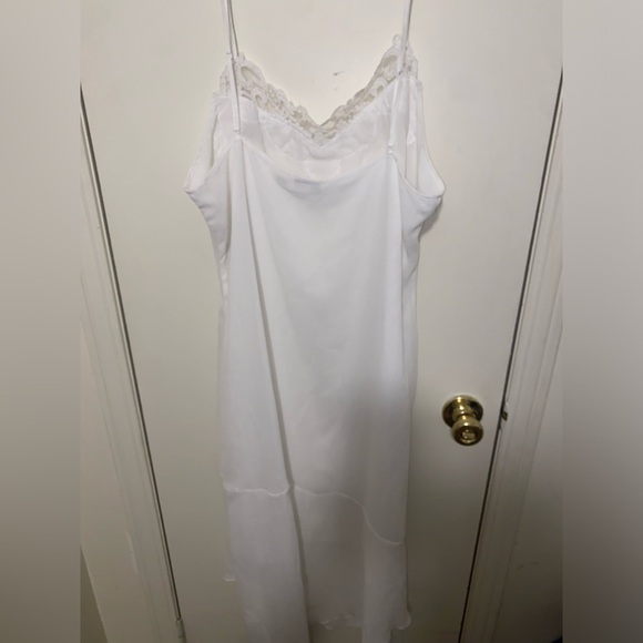 Vintage White Cato’s Slip Dress - Picture 4 of 5